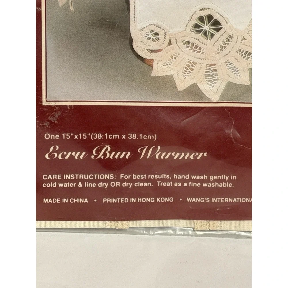 Battenbury Ecru Lace Roll Bun Warmer New In Package Cream Cottagecore